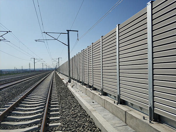 新建北京至张家口高速铁路JZSD-2标声屏障工程