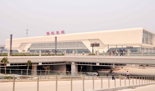 京石客专中间站站房工程